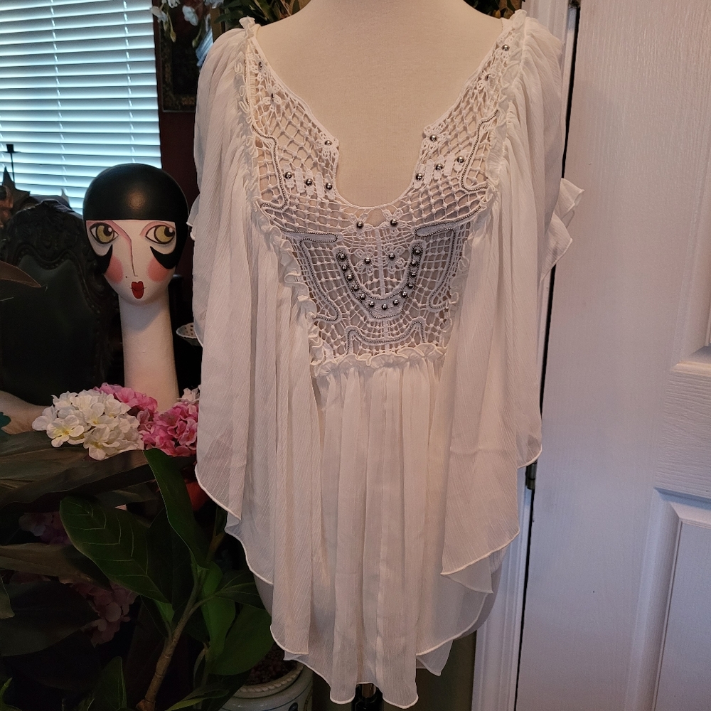 Free People Peasant Top Boho Romantic Sexy Crocheted Small Festival small